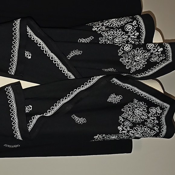 Cupio long sleeved open sweater black & white soft & Comfy NWT - Picture 2 of 13